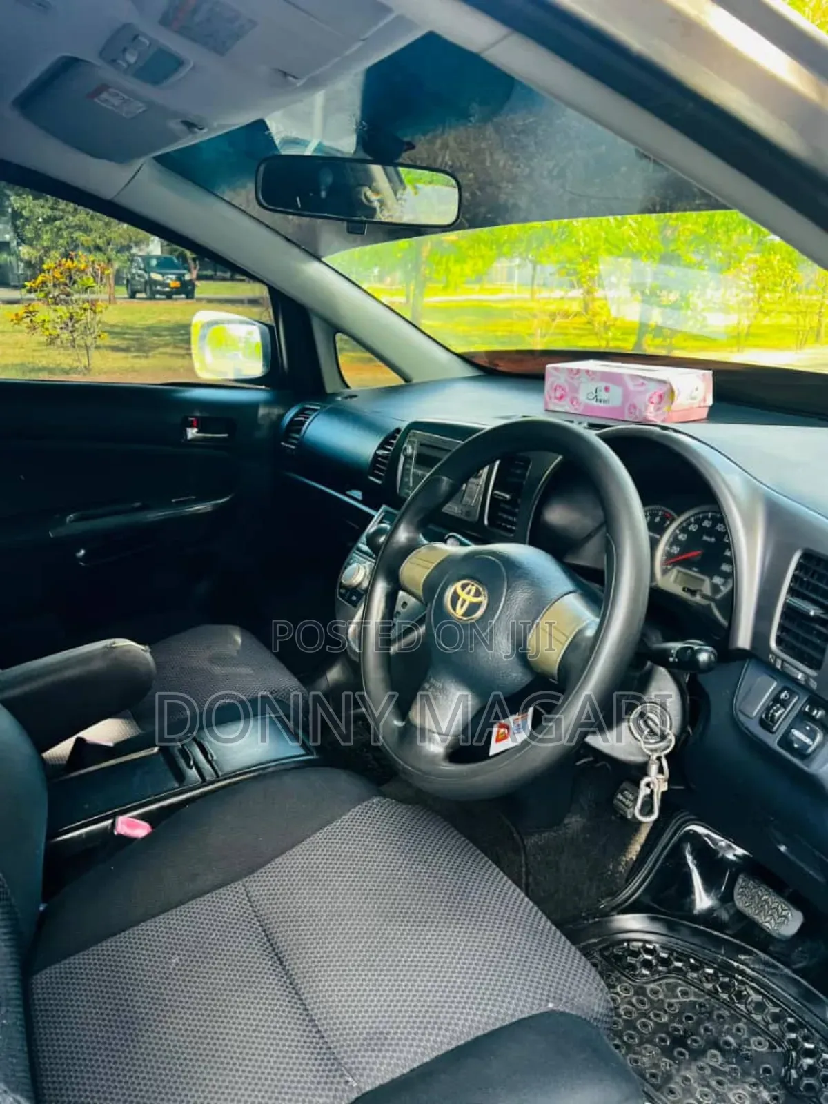 Toyota Wish 2005 Gray