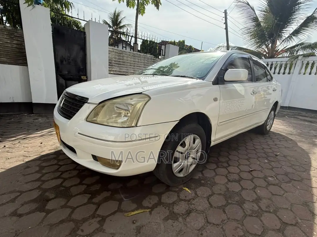 Toyota Premio 2005 White