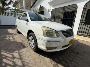 Toyota Premio 2005 White