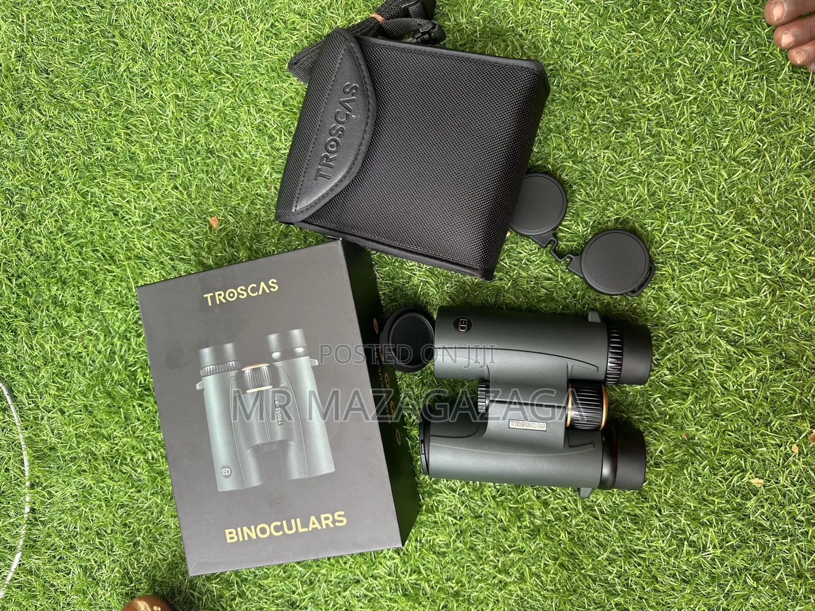 Troscas 10x42 Binoculars