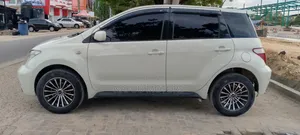 Toyota IST 2004 White