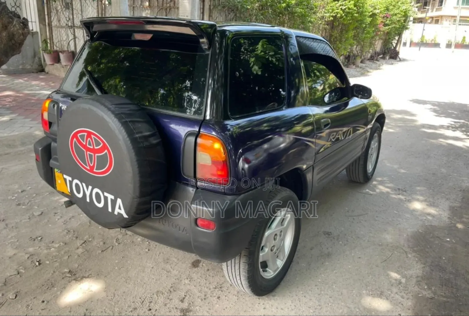 Toyota RAV4 Base AWD 2001 Blue