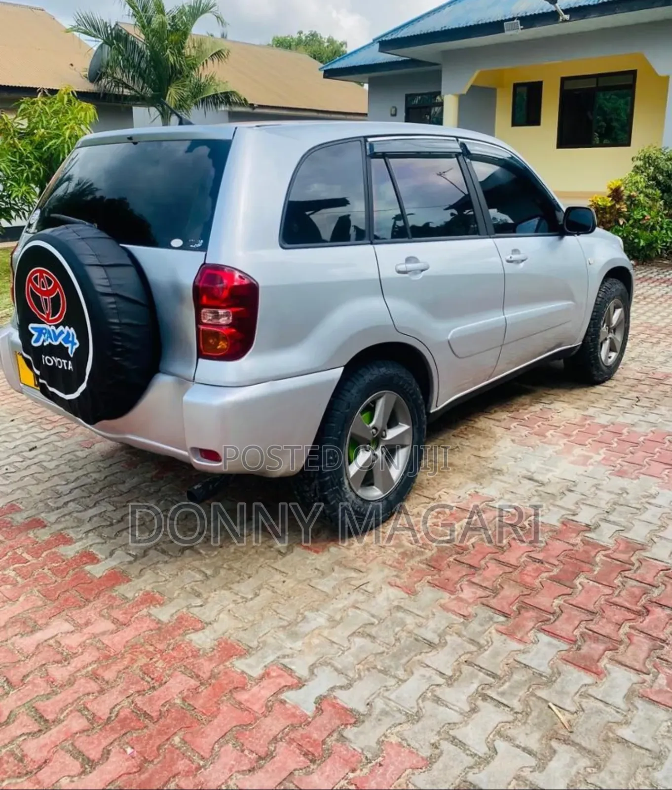 Toyota RAV4 1.8 2005 Silver