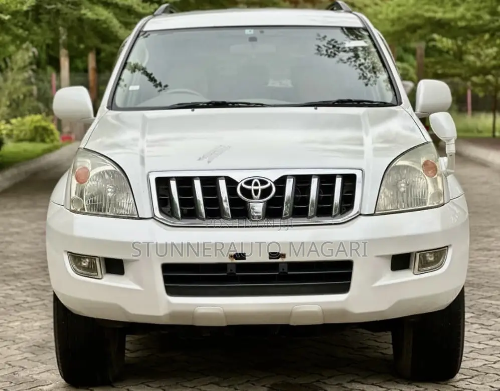 Toyota Land Cruiser Prado 2005 Pearl