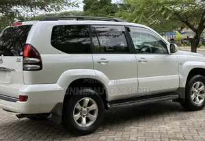 Toyota Land Cruiser Prado 2005 Pearl