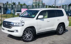 Toyota Land Cruiser 4.6 V8 AX 2016 White