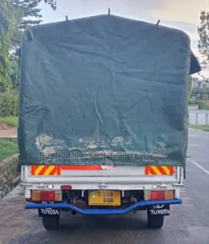 Toyota Townace Inauzwa