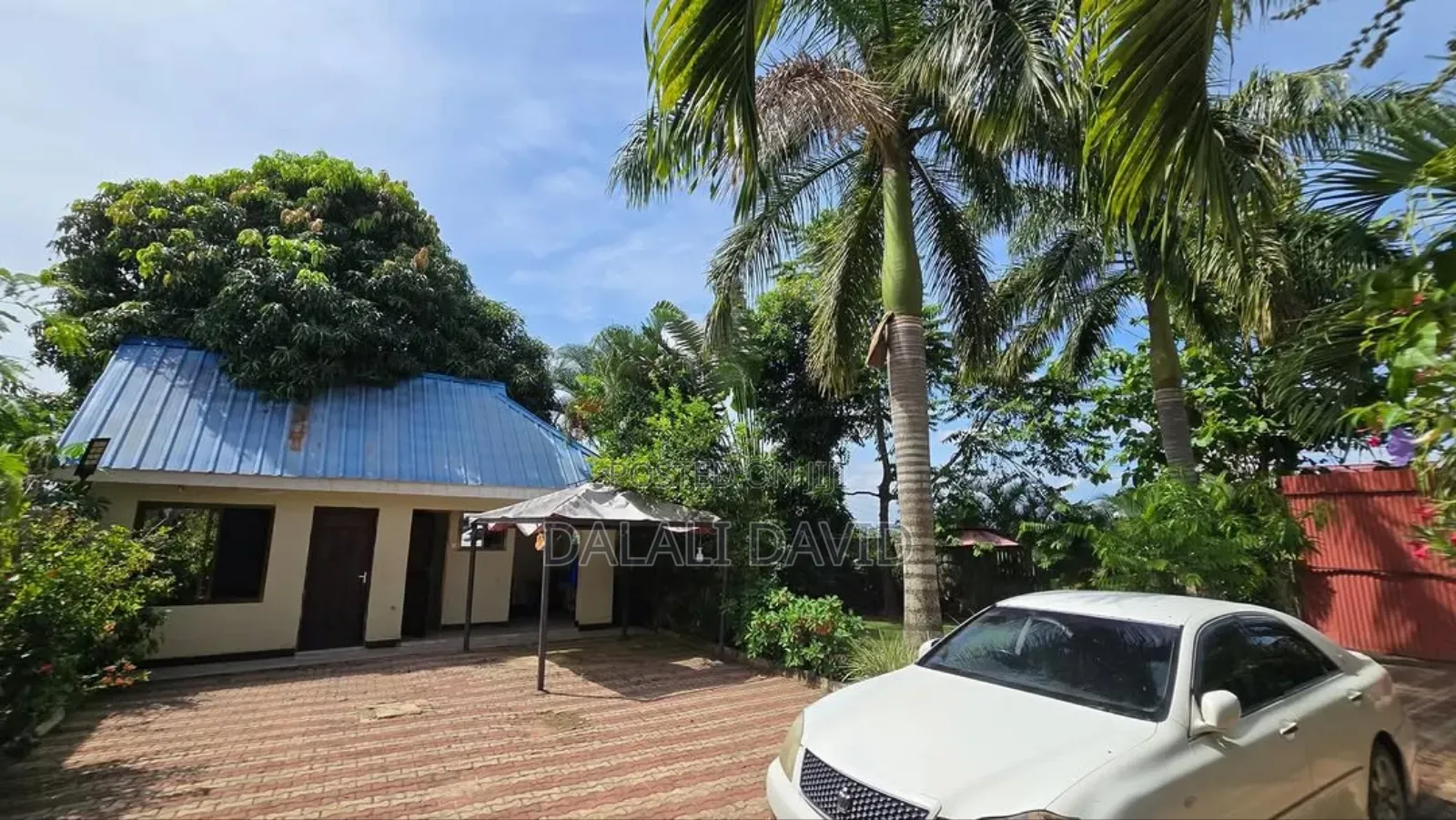 4bdrm House in Goba Center for sale