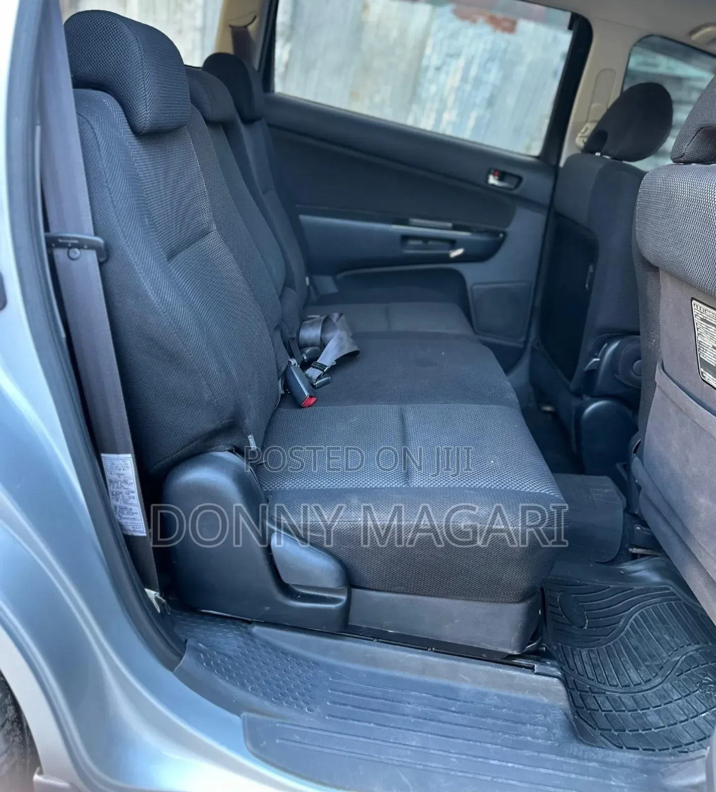Toyota Wish 2003 Silver