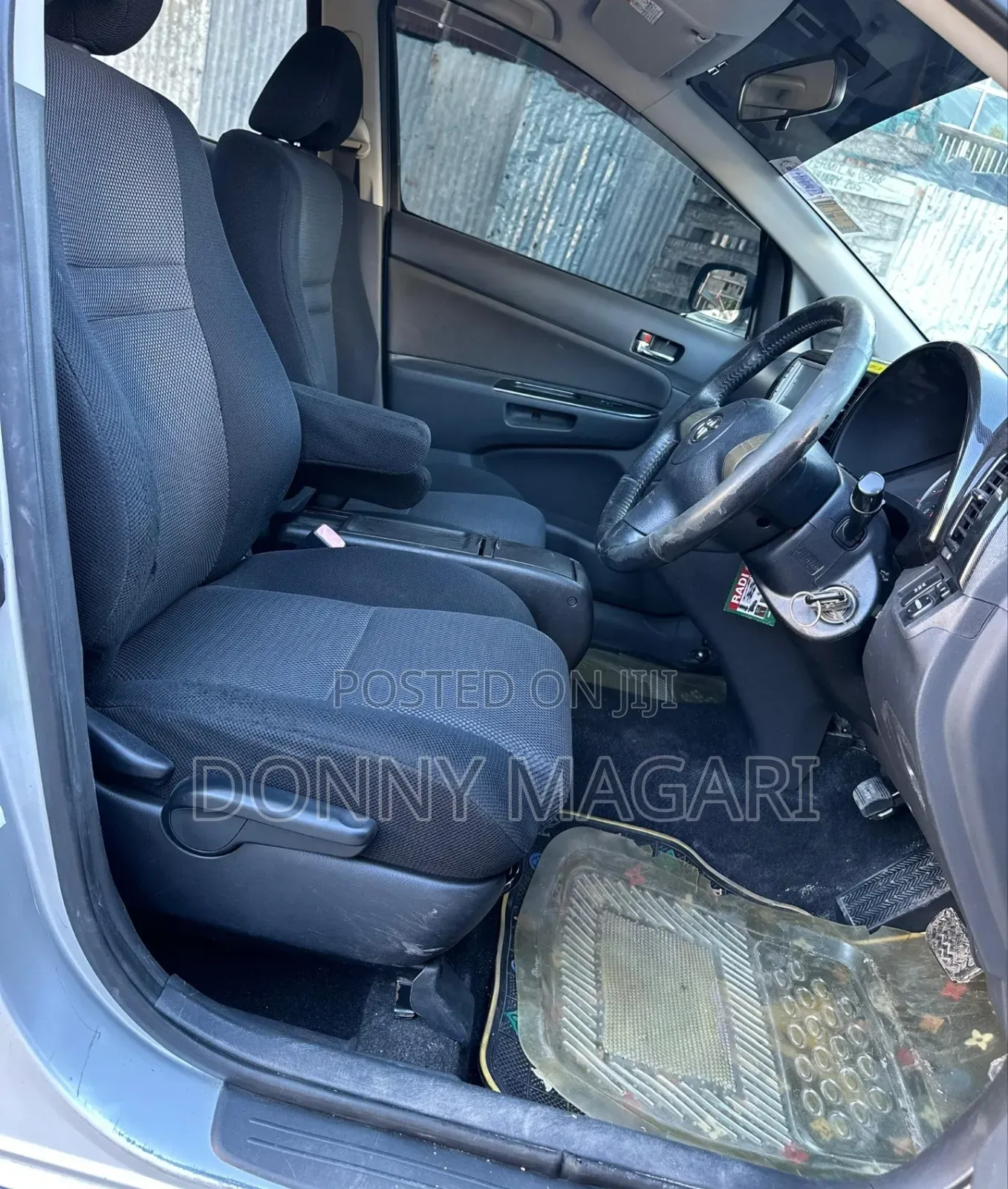 Toyota Wish 2003 Silver