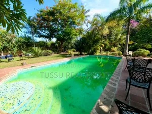 5bdrm House in Oyster Bay, Mbezi Beach for sale