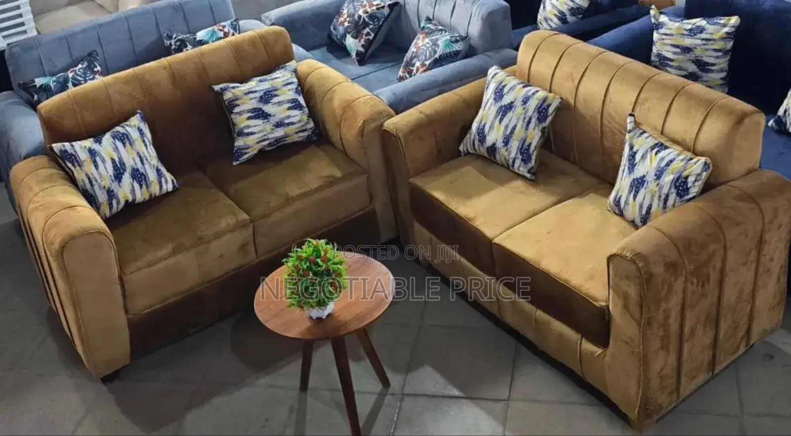 Sofa Set 2:2 Mpya