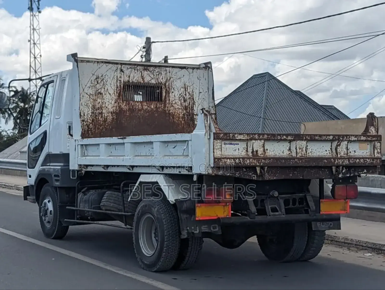 Mitsubishi Fuso Dumple Truck