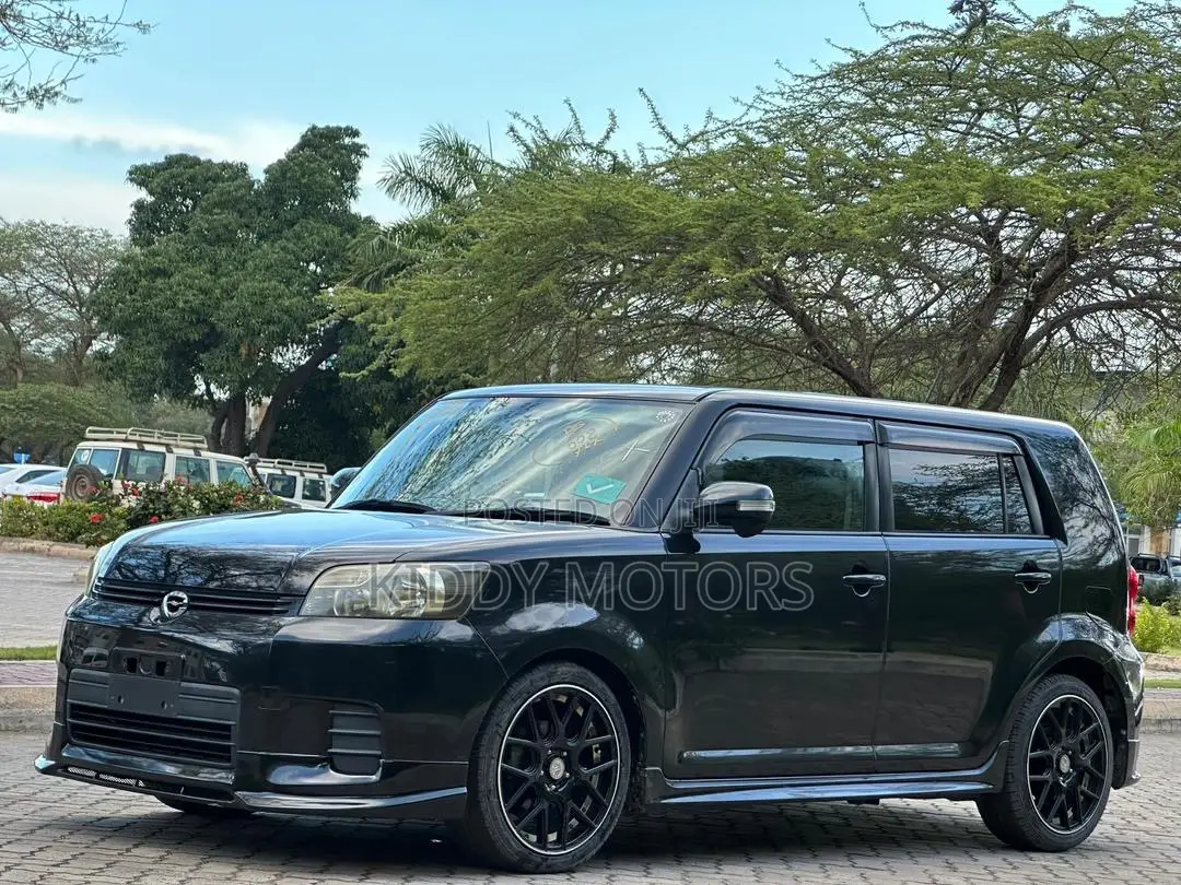 Toyota Corolla Rumion 2008 Black