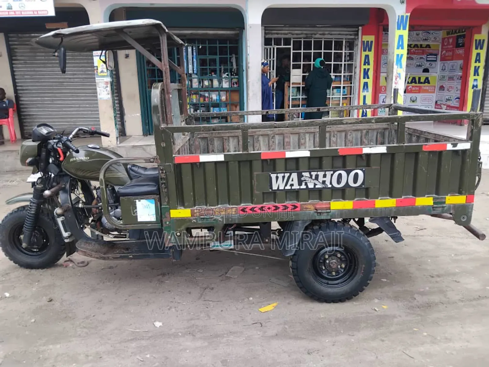 Bajaj Avenger 200 2026 Black