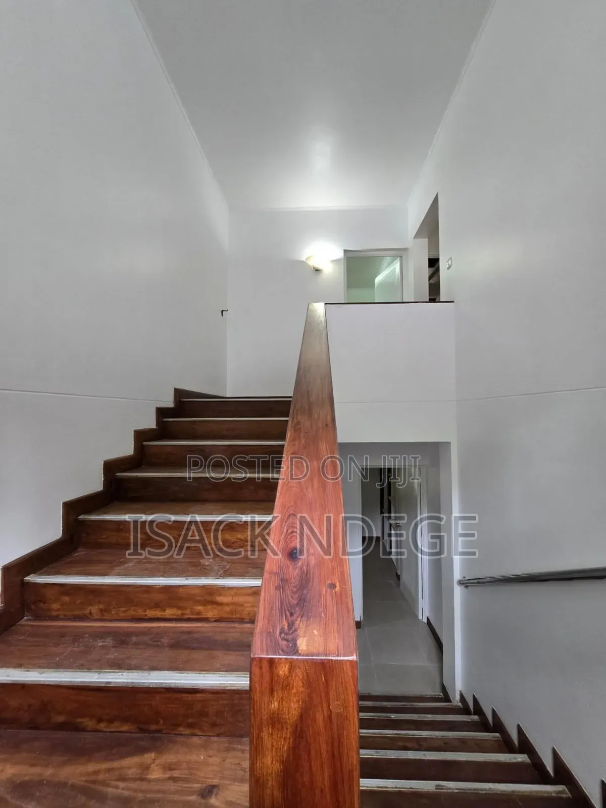 11bdrm House in Masaki for rent