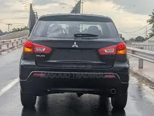 Mitsubishi RVR 2.0 2011 Black