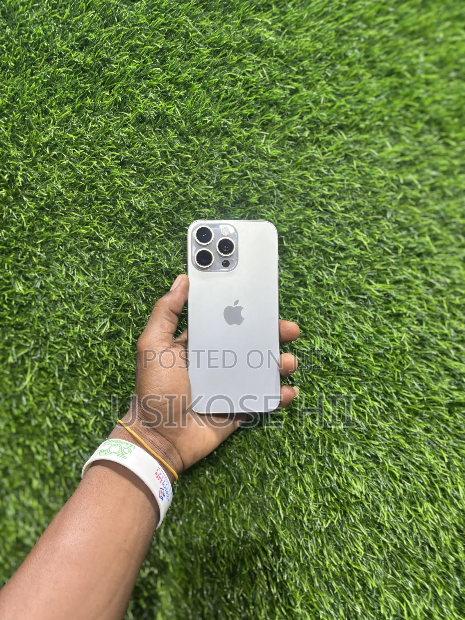 Apple iPhone 15 Pro Max 256 GB Silver