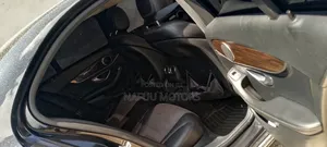 Mercedes-Benz C200 2014 Black