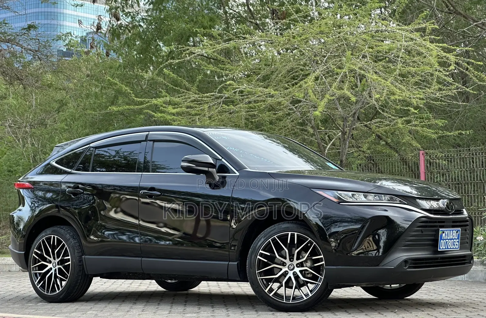 Toyota Harrier 2022 Black