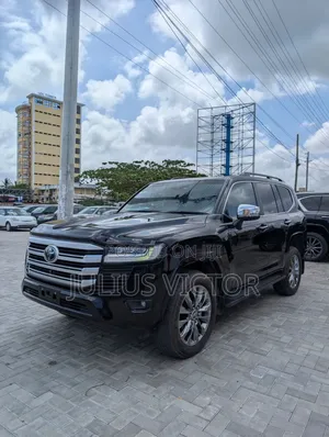 New Toyota Land Cruiser 2024 Black