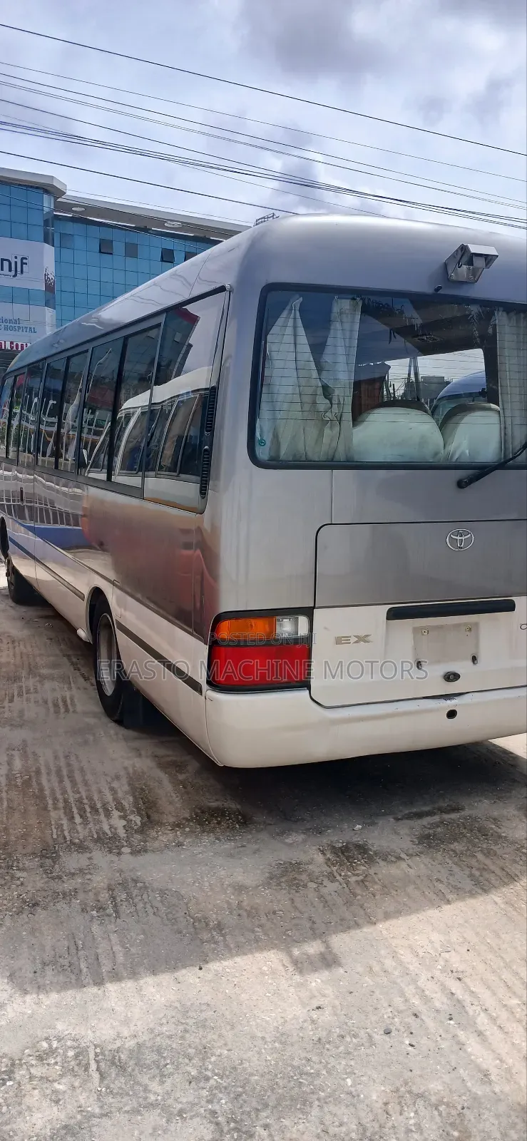 Toyota Coaster 1994