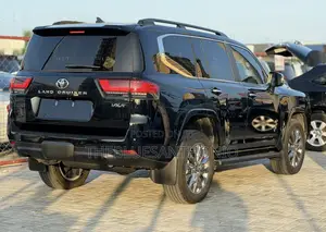 New Toyota Land Cruiser 2024 Black