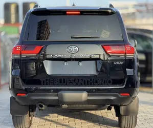 New Toyota Land Cruiser 2024 Black