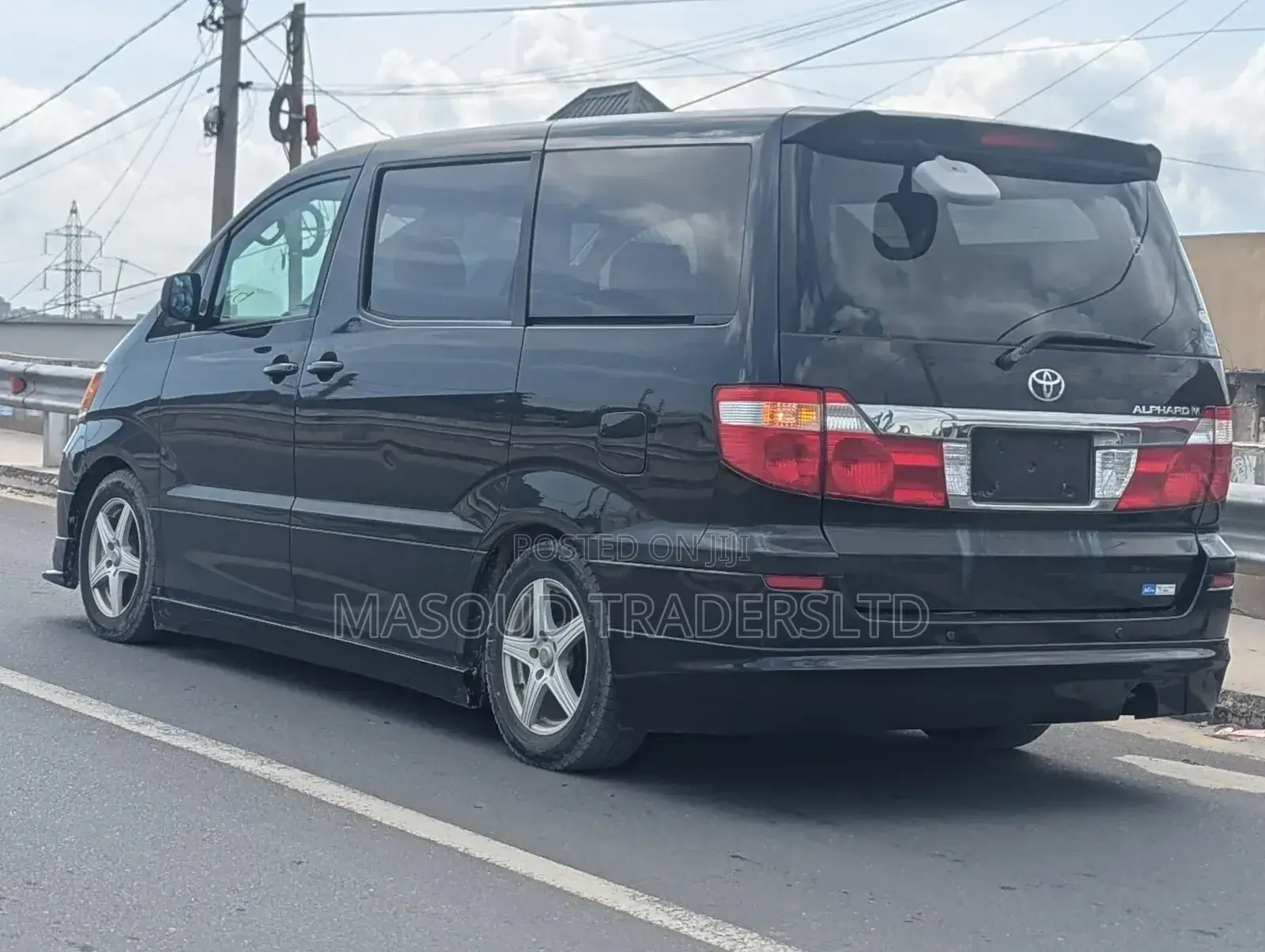 Toyota Alphard 2.4 Petrol AWD 2004 Black