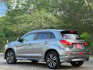 Mitsubishi RVR 2010 Gray