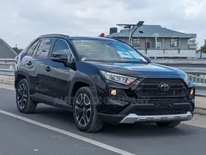 Toyota RAV4 Adventure 2022 Black