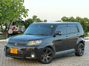 Toyota Corolla Rumion 2009 Black