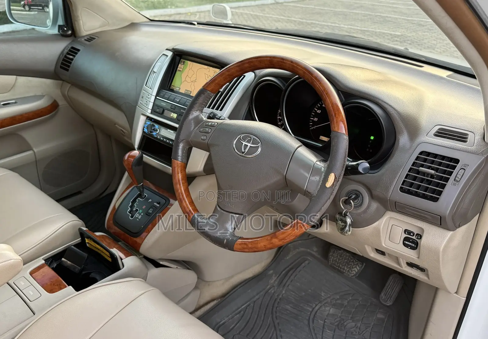 Toyota Harrier 2006 White