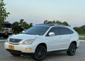 Toyota Harrier 2006 White