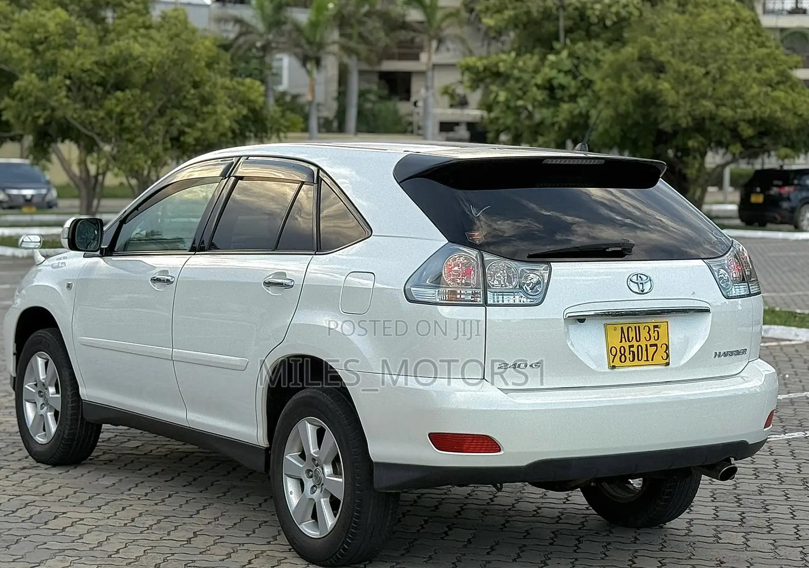 Toyota Harrier 2007 White
