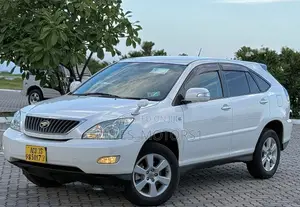 Toyota Harrier 2007 White