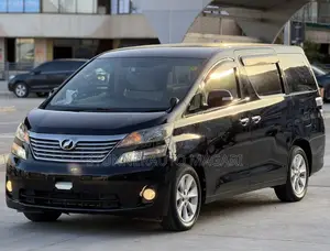 Toyota Vellfire 2011 Black