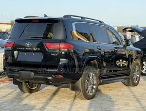 New Toyota Land Cruiser 2024 Black