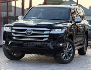 New Toyota Land Cruiser 2024 Black