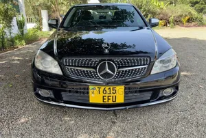 Mercedes-Benz C-Class C 200 CDI (W204) 2008 Black