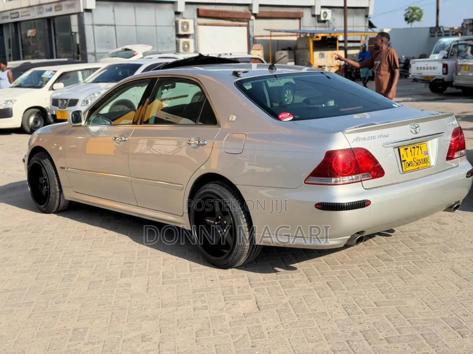 Toyota Crown 2006 Silver