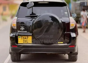 Toyota Vanguard 2010 Black