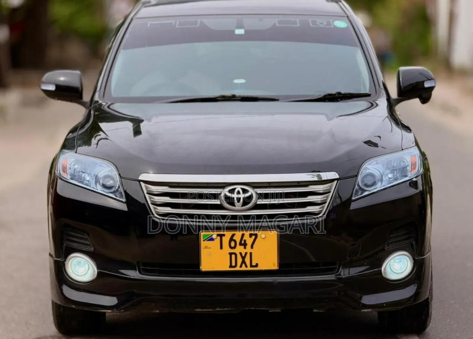 Toyota Vanguard 2010 Black