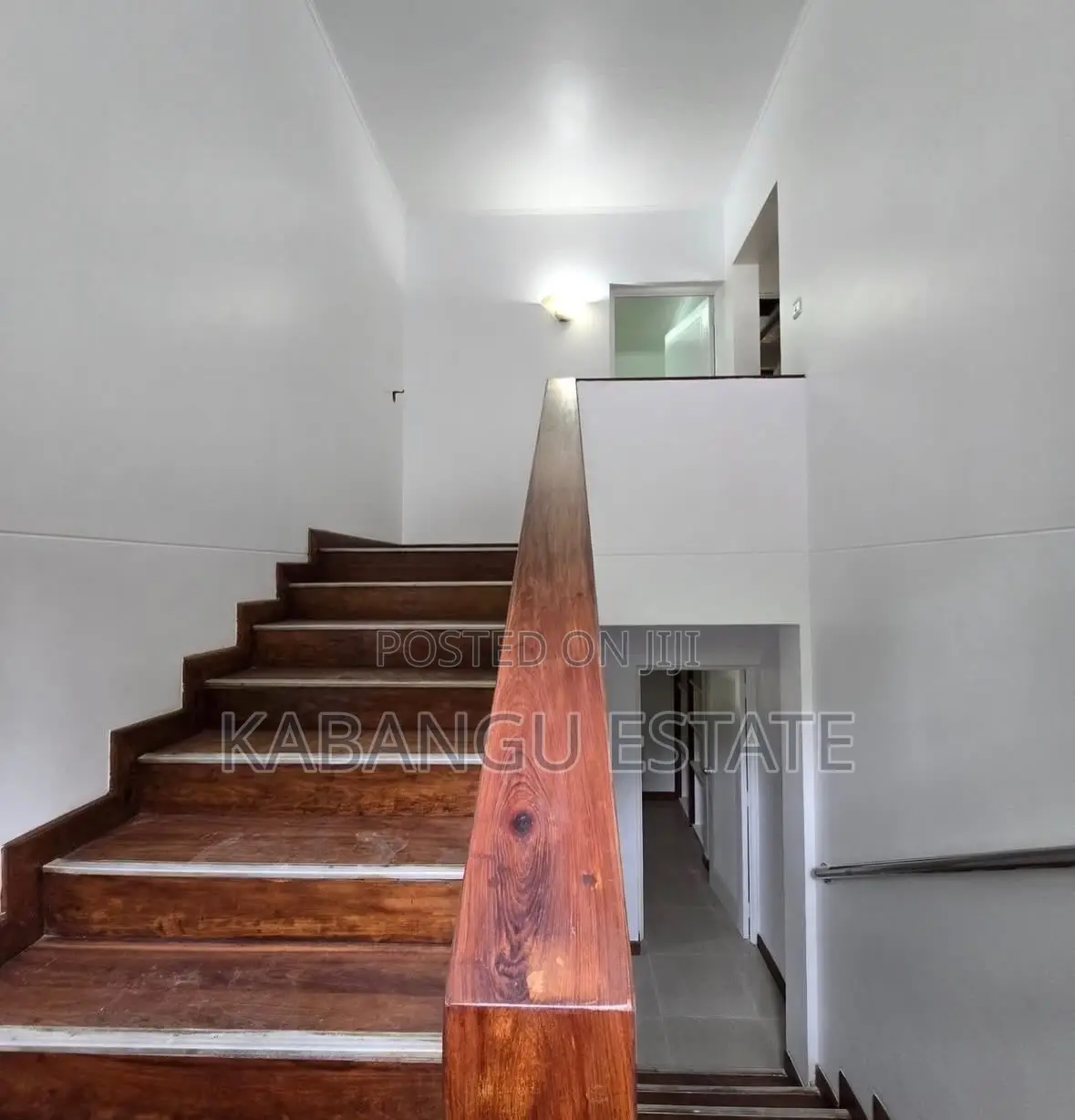 11bdrm House in Masaki for rent