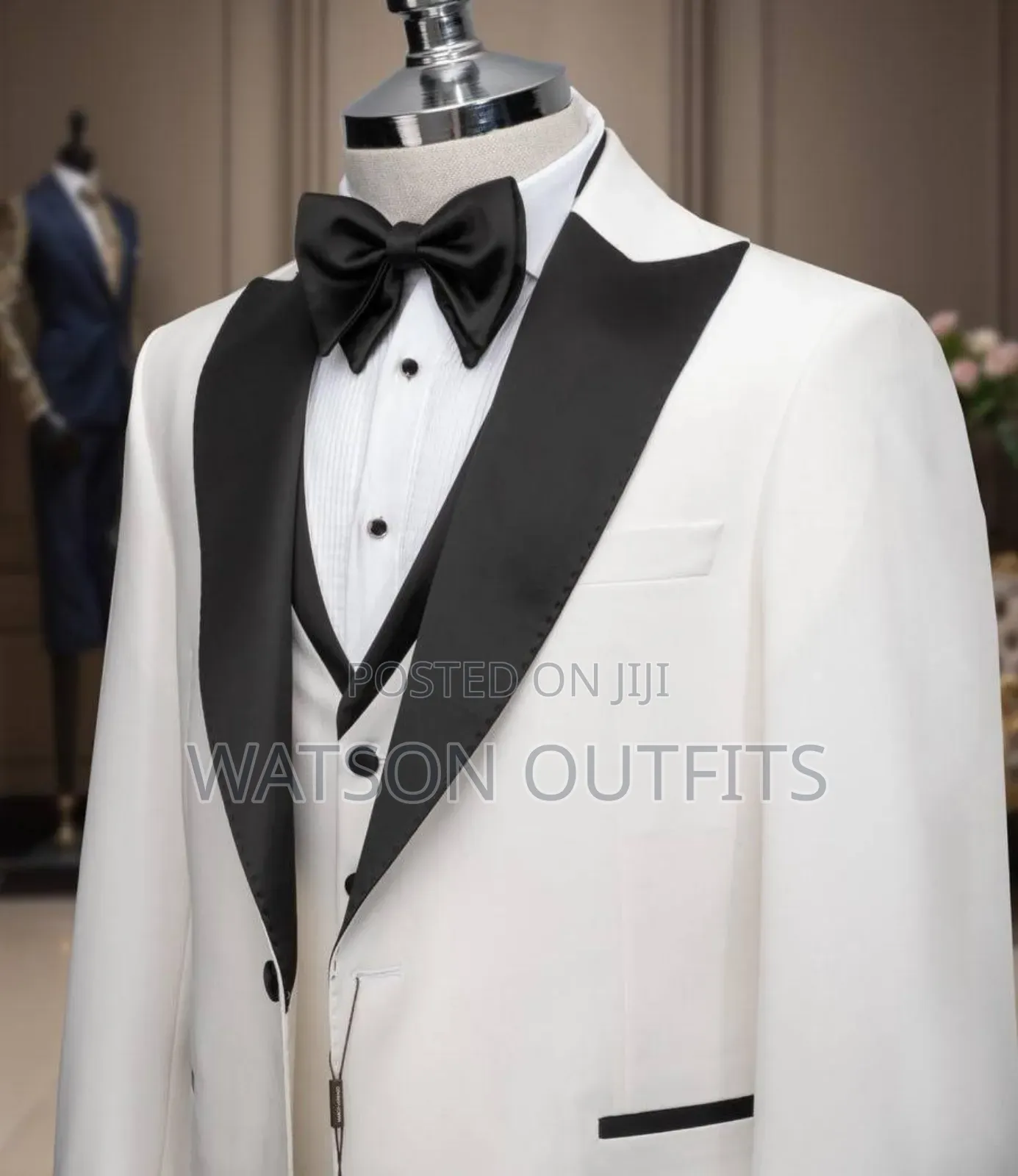 Suits or Suti Za Royal Class With Notch Quality