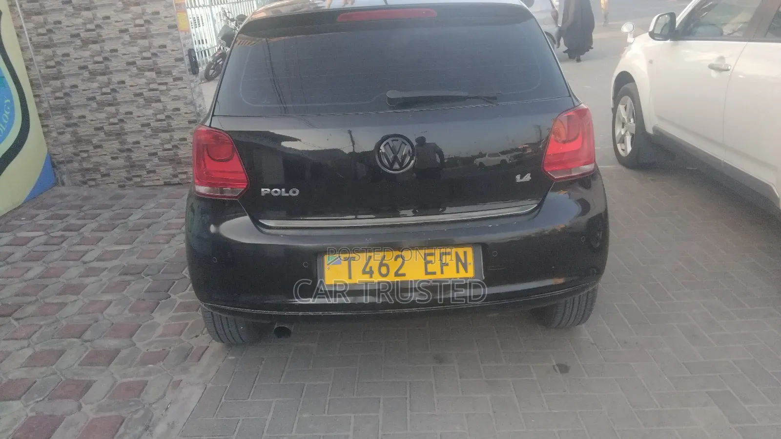 Volkswagen Polo 2013 Black
