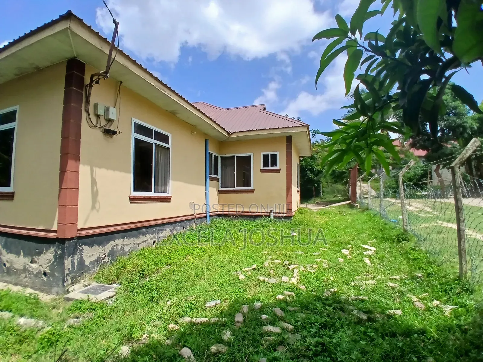 2bdrm Apartment in Excela Joshua, Mbezi for sale