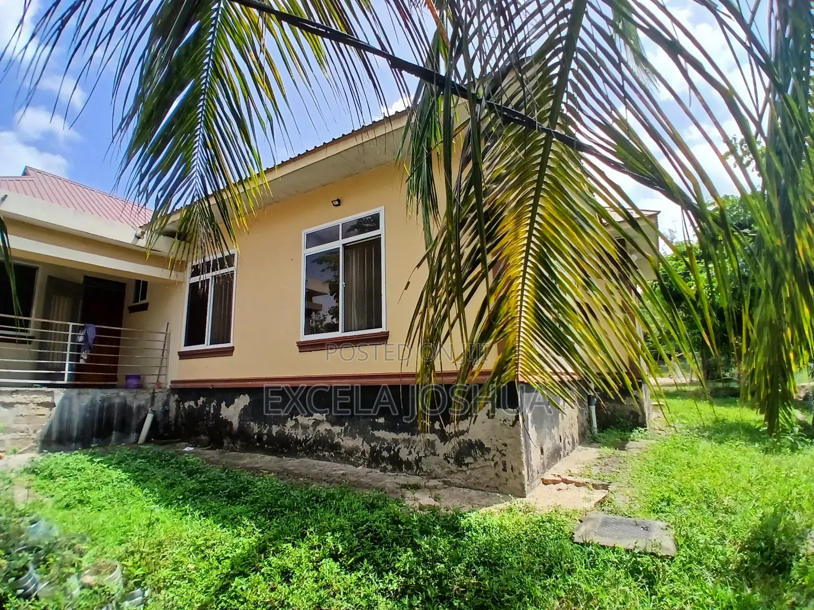 2bdrm Apartment in Excela Joshua, Mbezi for sale