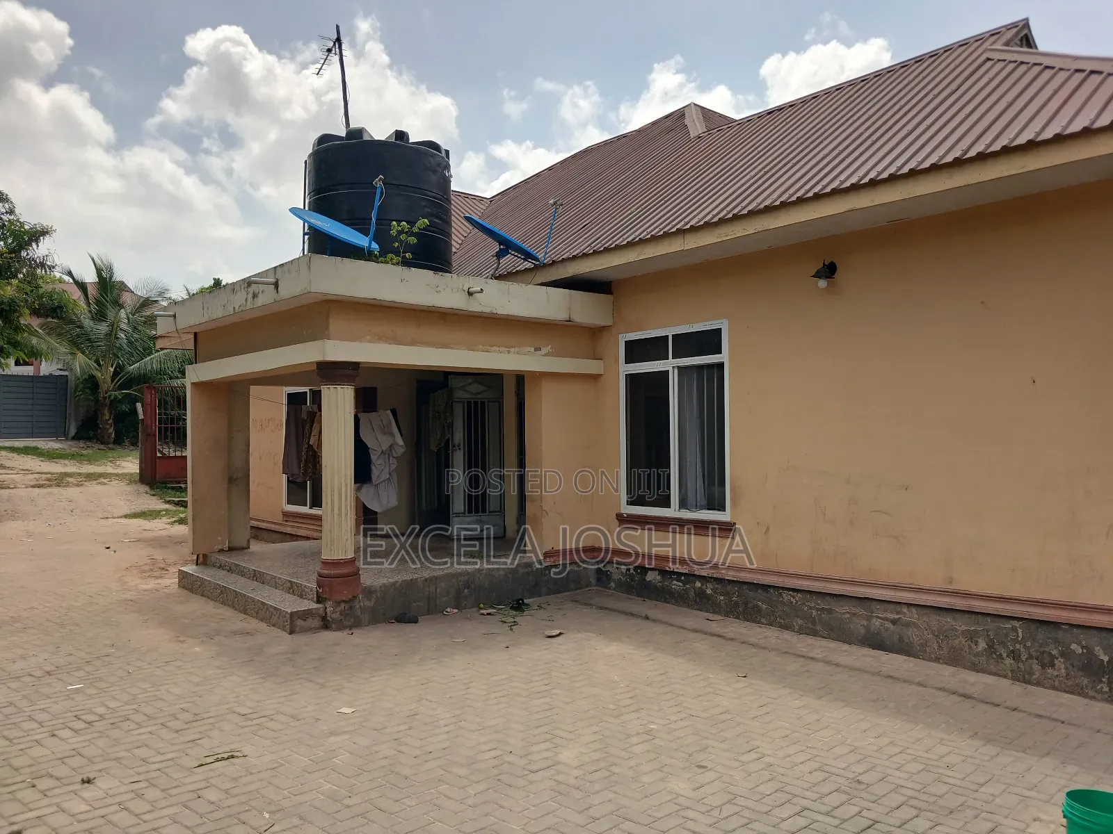 2bdrm Apartment in Excela Joshua, Mbezi for sale