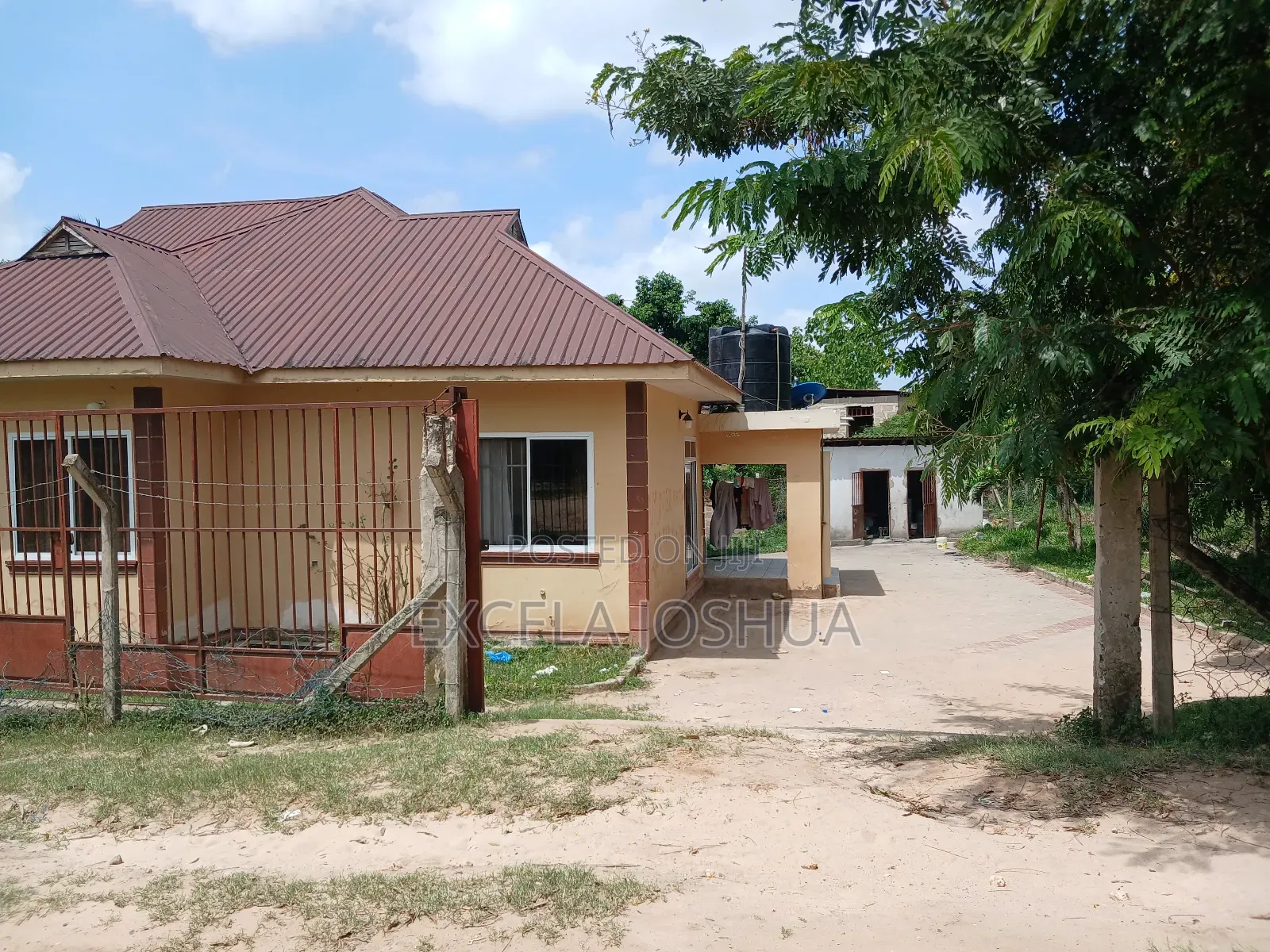 2bdrm Apartment in Excela Joshua, Mbezi for sale
